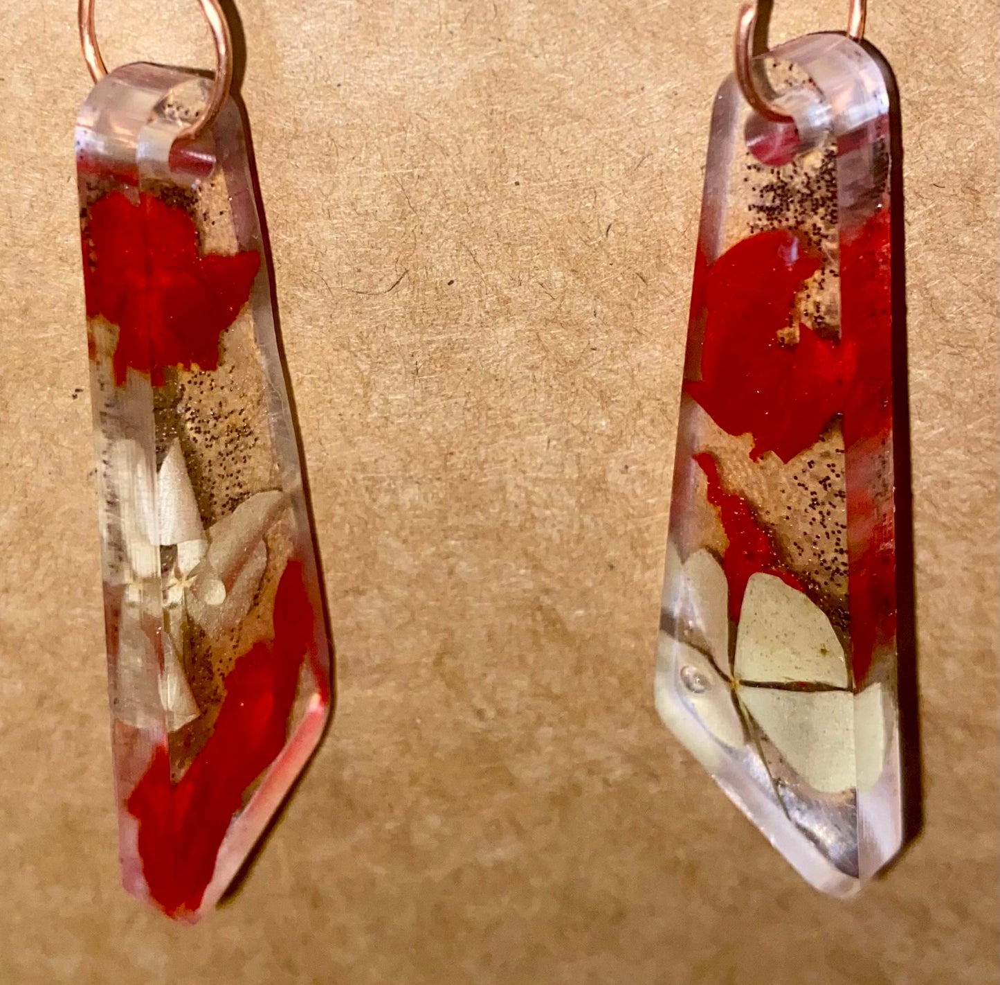 Gorgeous Resin Wire Earrings