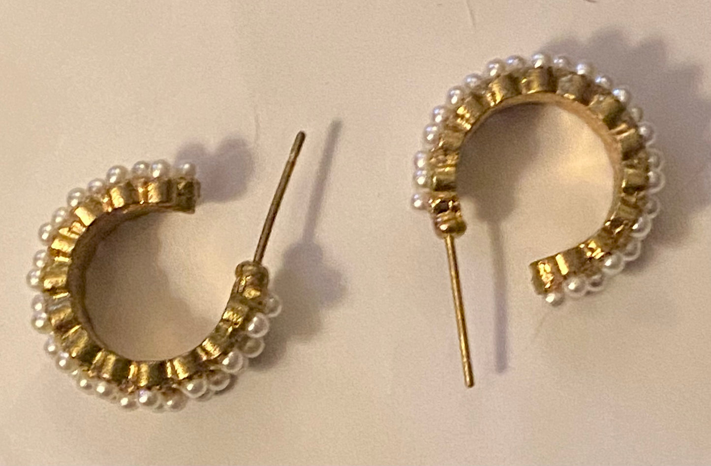 Vintage Faux Pearl gold-toned hoop earrings