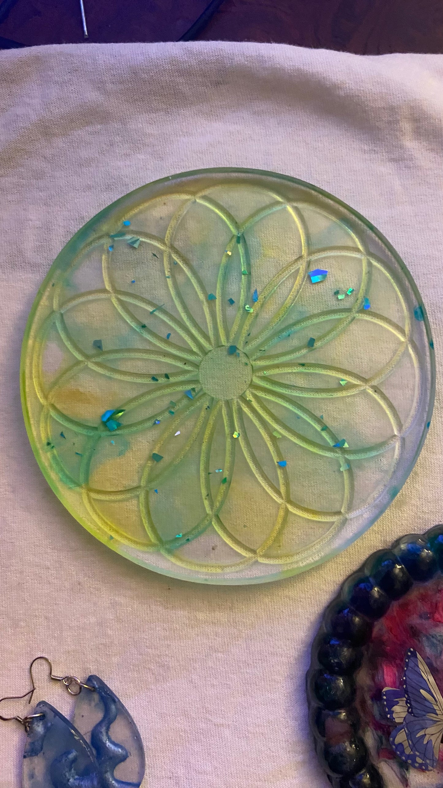 Bright Green Resin Trivet