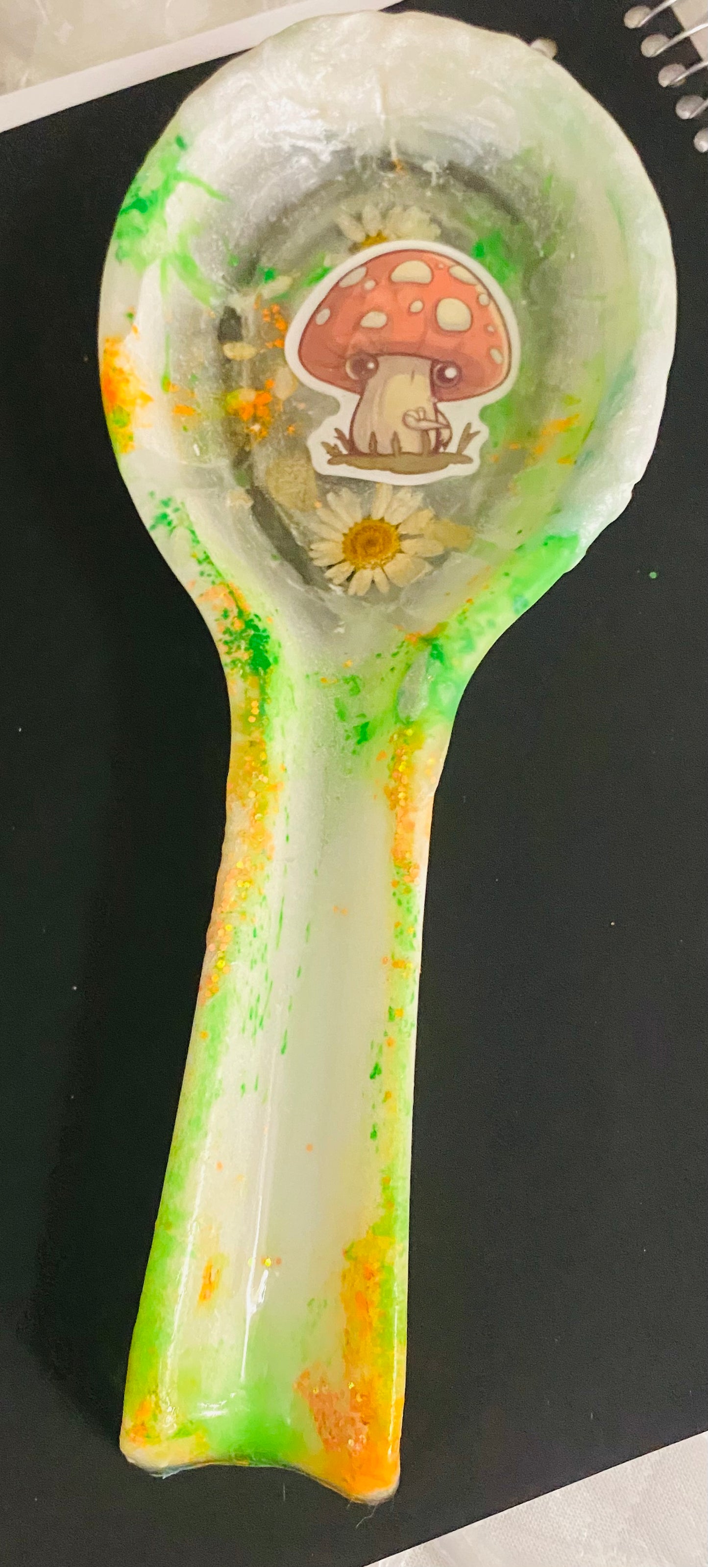 Resin, Mushroom & Dried Flowers Stove Utensil Tray