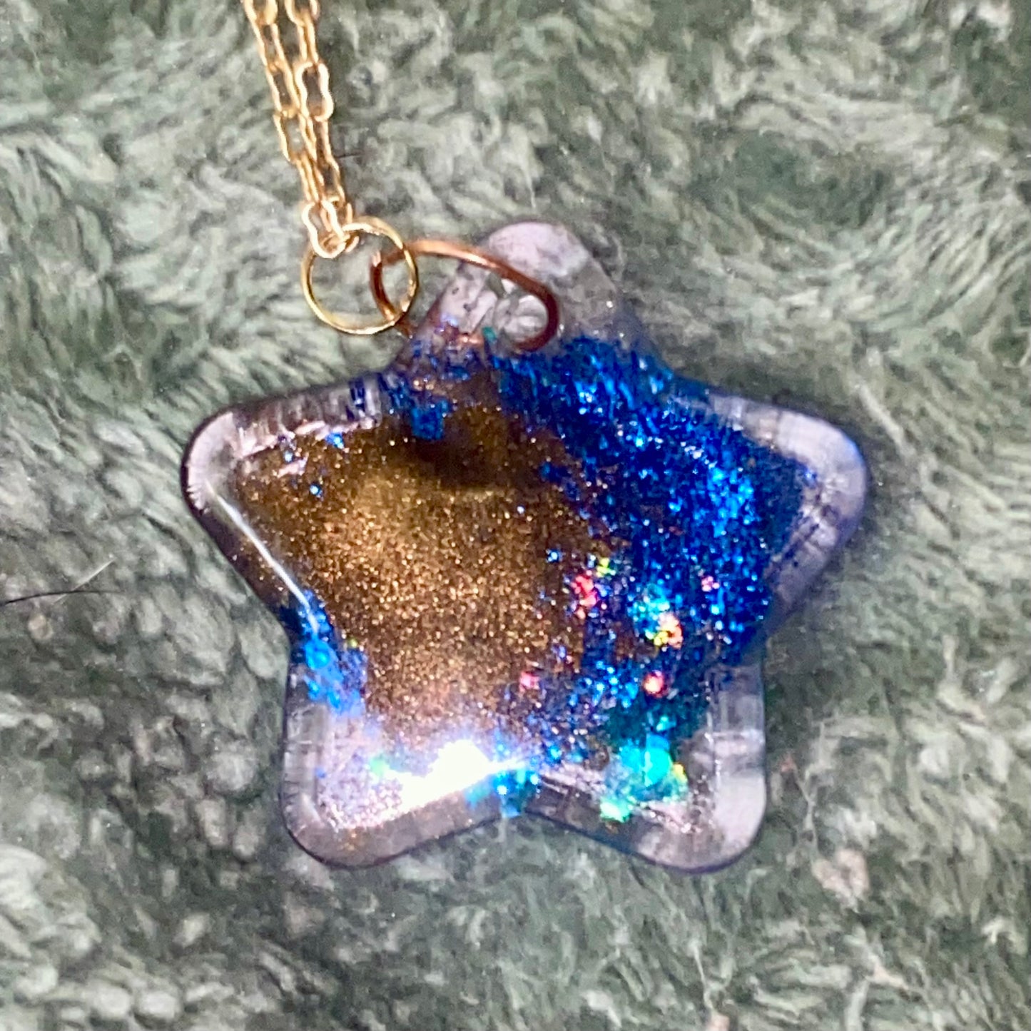 Bronze & Glittery Blue Star Pendant w/22K Gold Plated Chain ⭐️