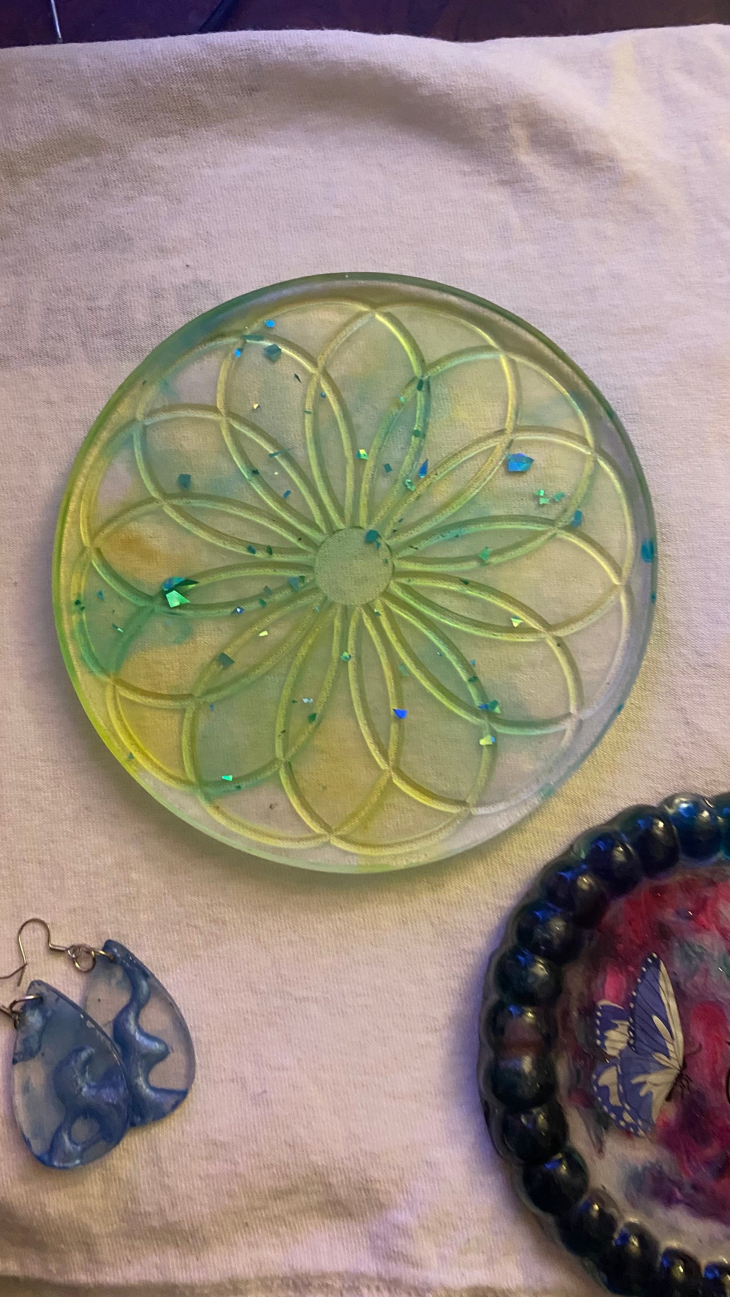 Bright Green Resin Trivet
