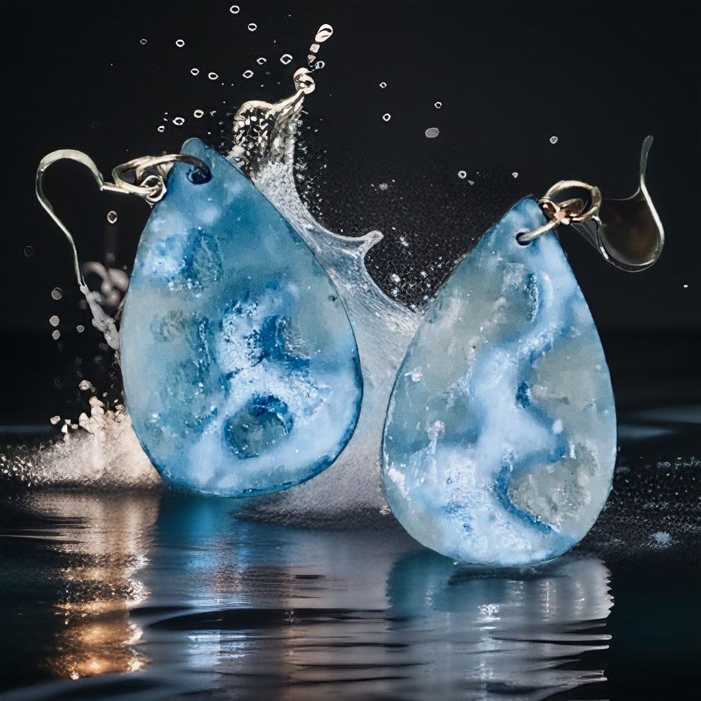 Funky Resin Earrings Bluish-Silver