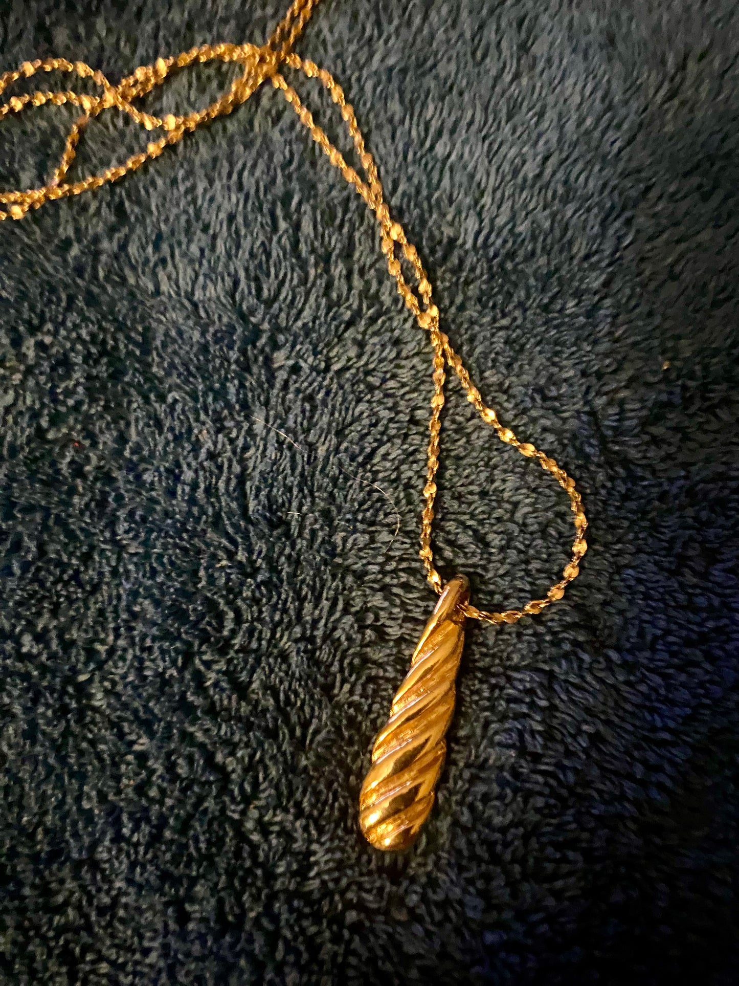 Gold colored Vintage Necklace