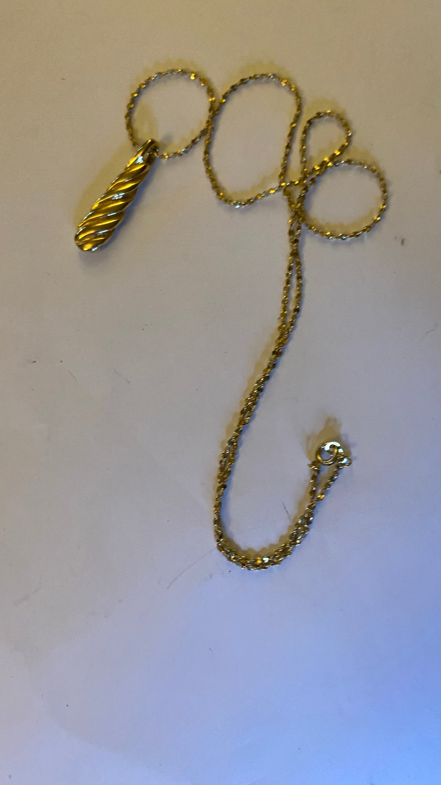 Gold colored Vintage Necklace