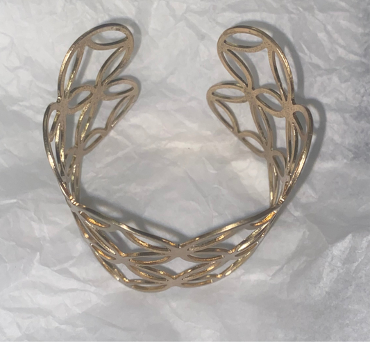 Geometric Cuff Bracelet (in mail)