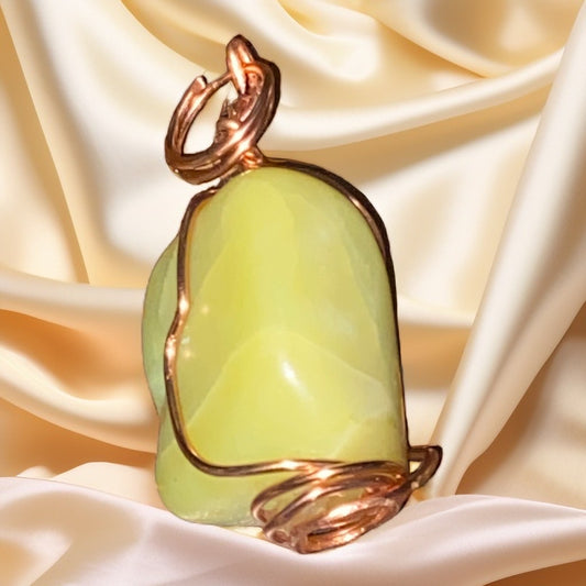 Copper wire wrapped Serpentine Gemstone necklace