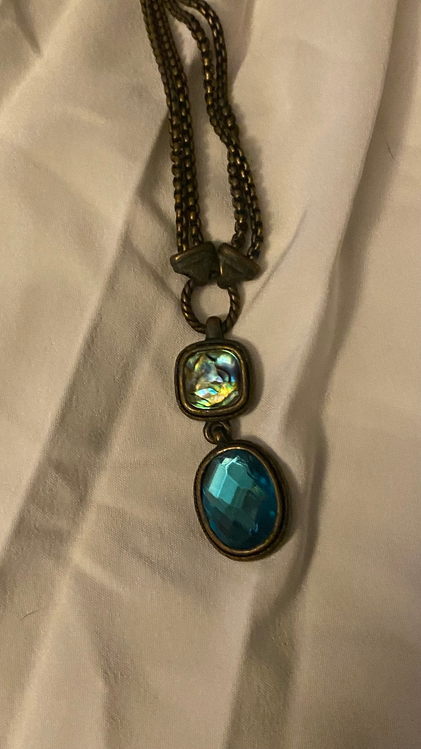 Beautiful Glass & Abalone Vintage Necklace