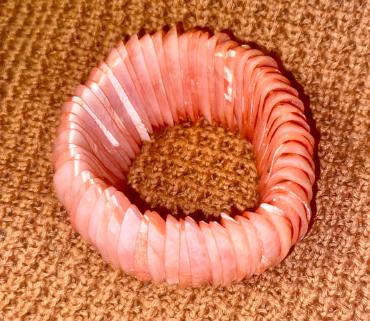 Dyed Pink Mother of Pearl Bracelet